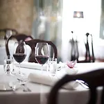 Boutique Yoepuu Отель 4*
