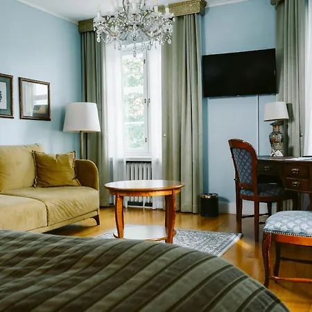 Отель Boutique Yoepuu 4*