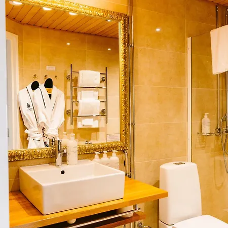 Boutique Yoepuu فندق Jyväskylä