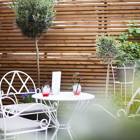 Boutique Yoepuu Hotel