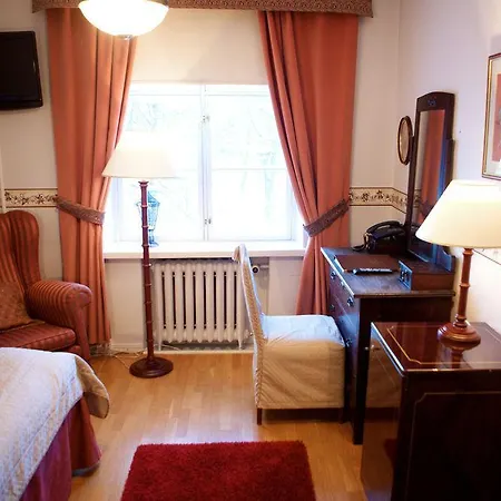 Boutique Yoepuu Hotelli 4*