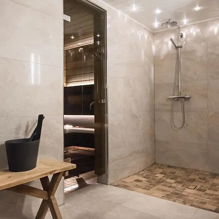 Boutique Yoepuu 4* Ювяскюля