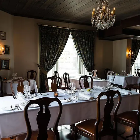 Boutique Yoepuu Hotel 4*