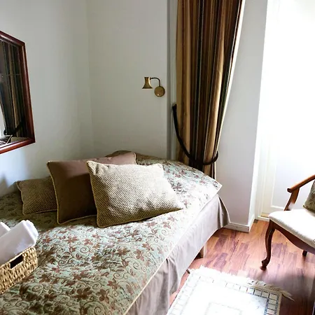 Hotel Boutique Yoepuu 4*
