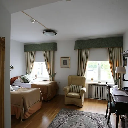Boutique Yoepuu Hotel 4*