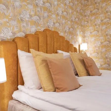 Hotel Boutique Yoepuu 4*