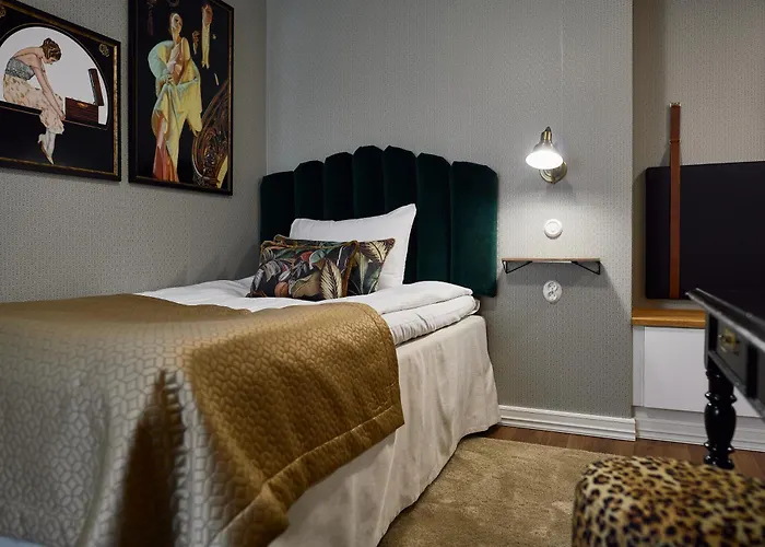 فندق Boutique Yoepuu 4*