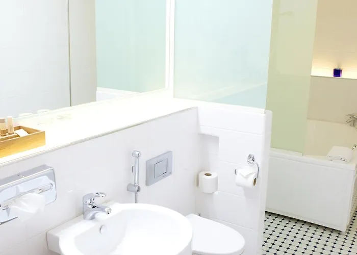 فندق Boutique Yoepuu Jyväskylä